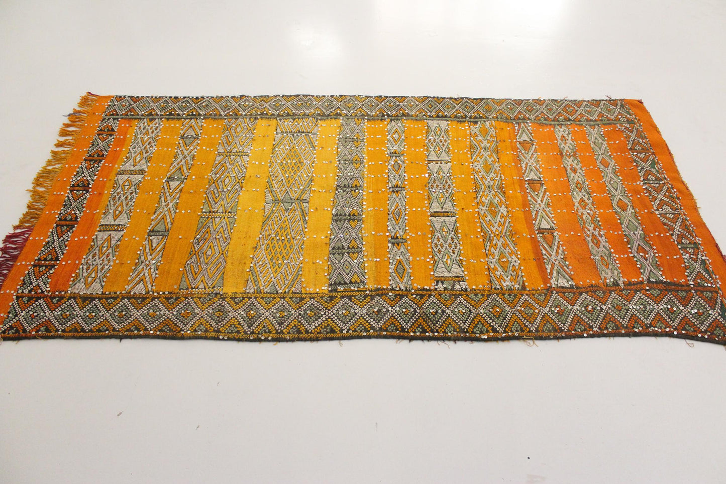 Kilim 4.6x8.7feet / 140x267cm