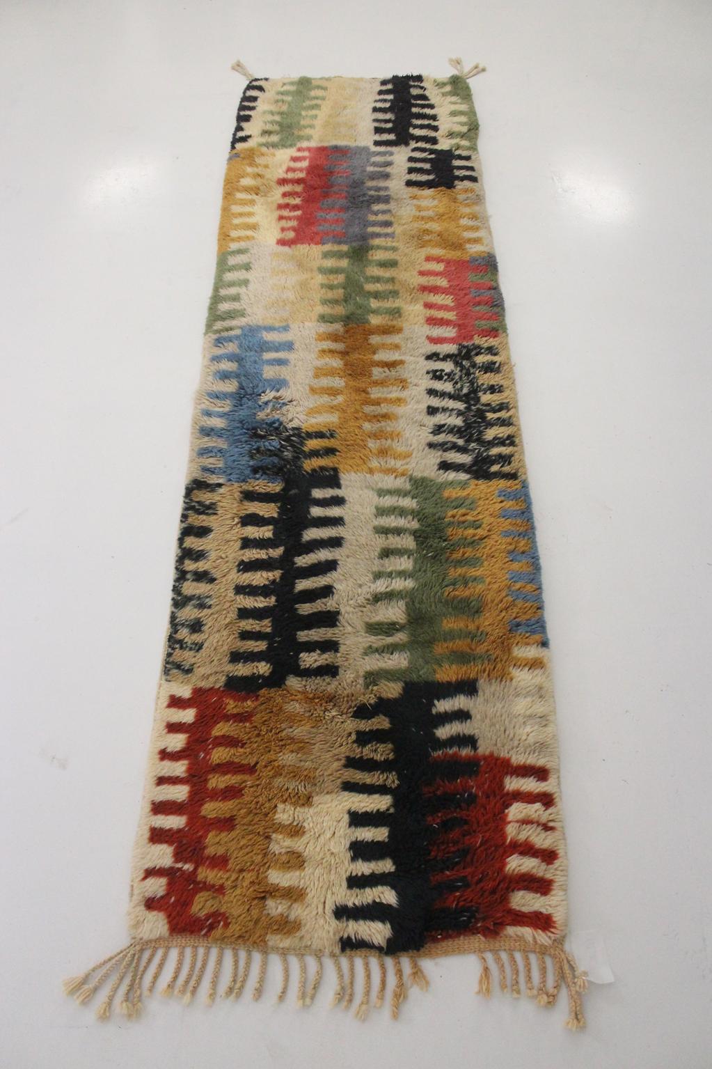 New moroccan runner rug - multicolored - Mrirt - 2.8x9.9feet / 85x302cm