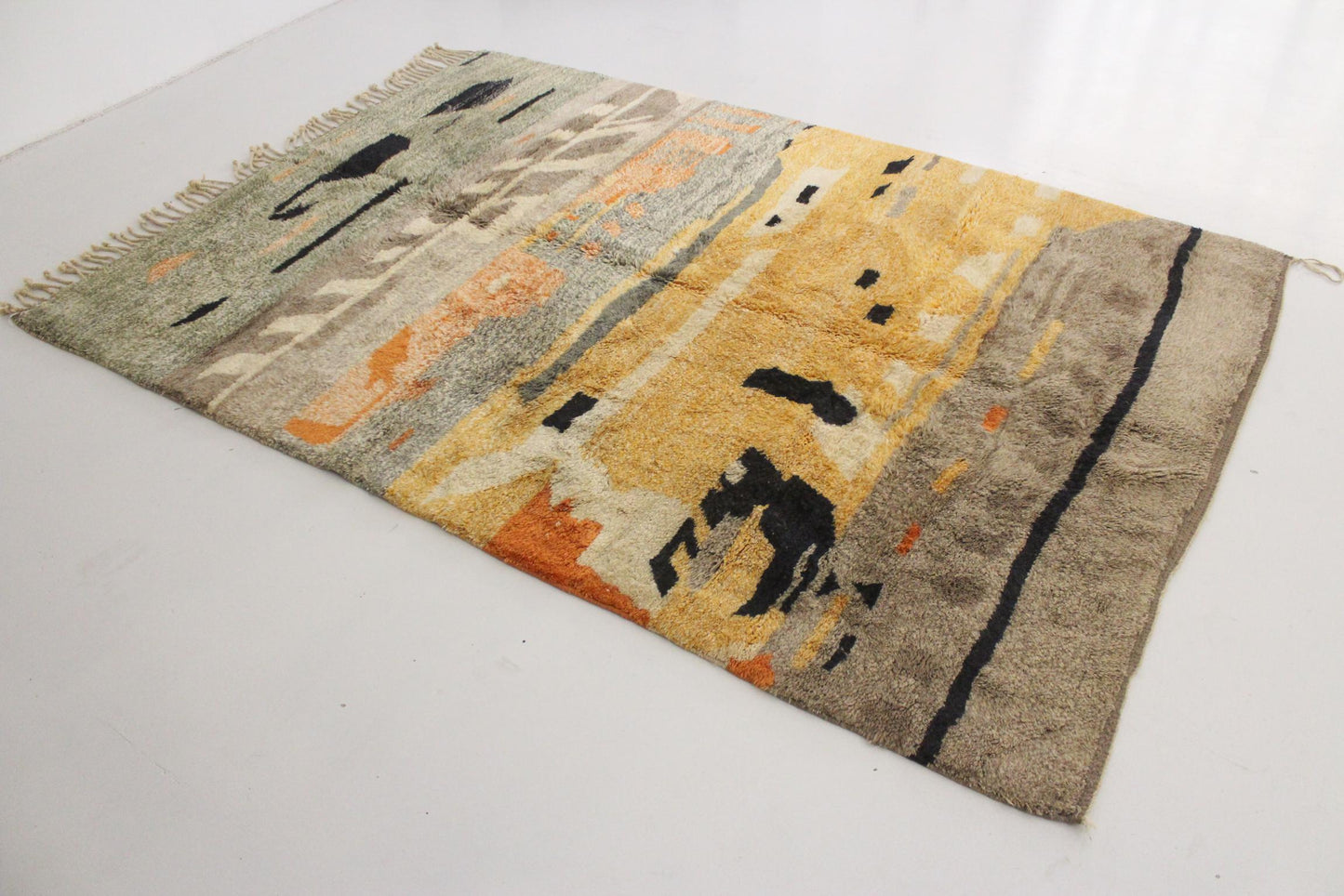 New area moroccan rug - beige, yellow, orange, green - Mrirt - 6.9x10feet / 210x305cm