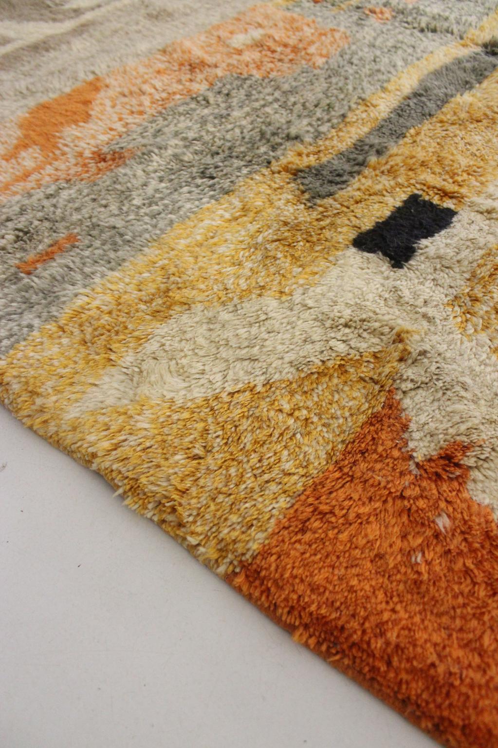 New area moroccan rug - beige, yellow, orange, green - Mrirt - 6.9x10feet / 210x305cm