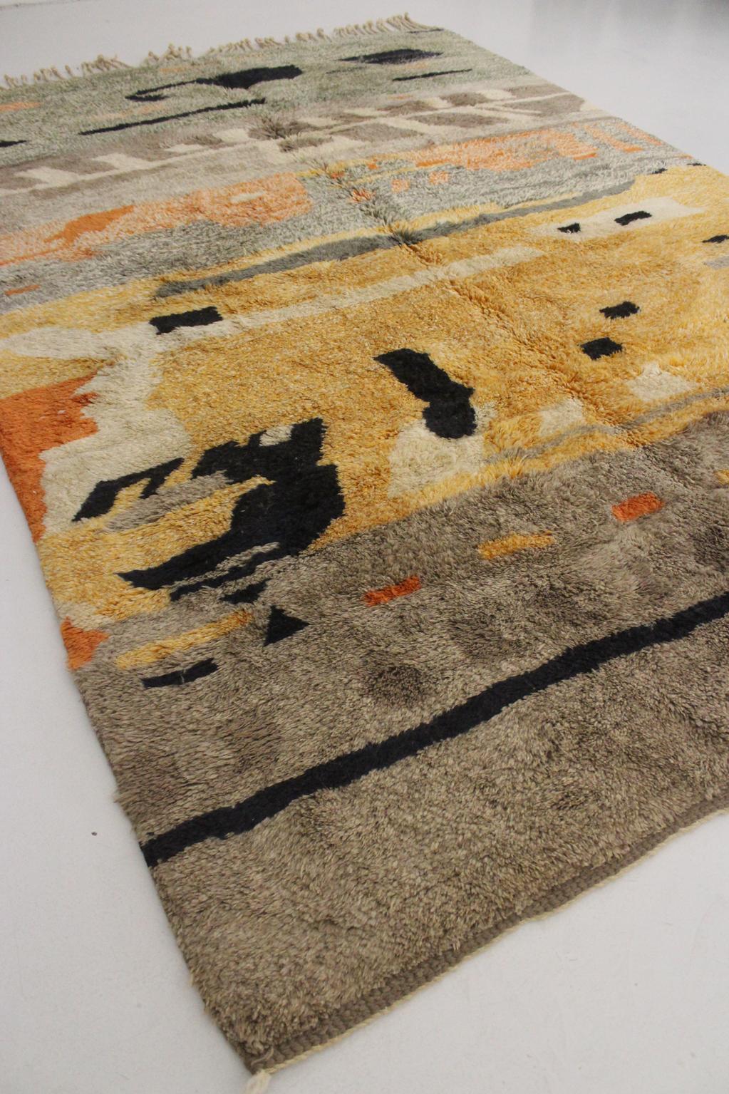 New area moroccan rug - beige, yellow, orange, green - Mrirt - 6.9x10feet / 210x305cm