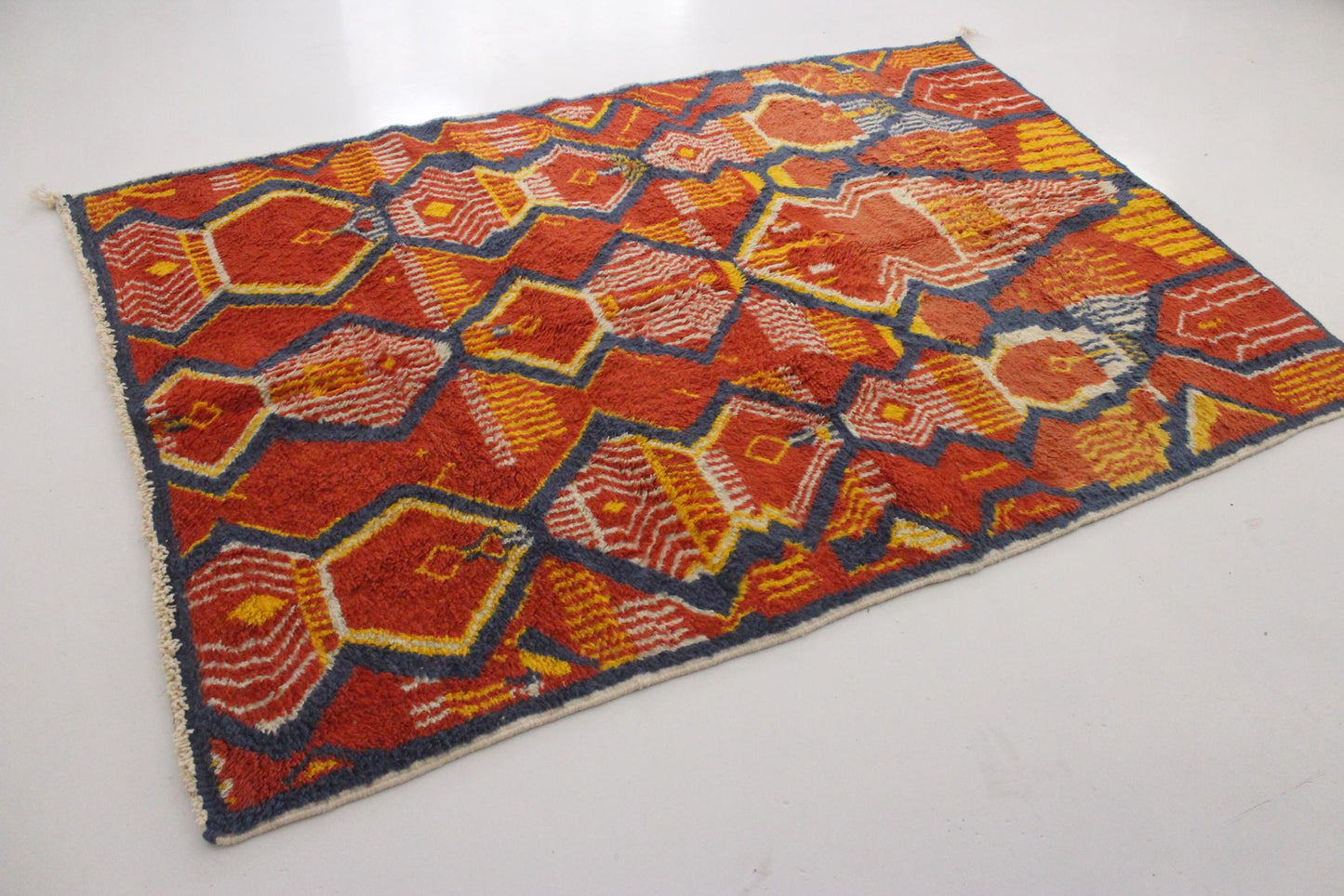 Vintage area moroccan rug - red, blue, yellow - Boujad - 6.7x9.9feet / 206x304cm